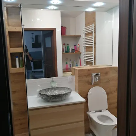 アパート Fajny Apartament