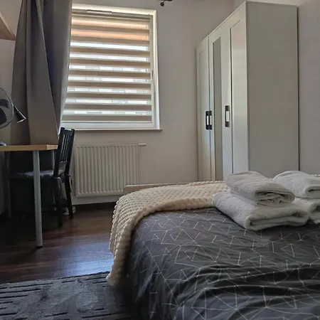 Expo Tauron Arena Appartement *
